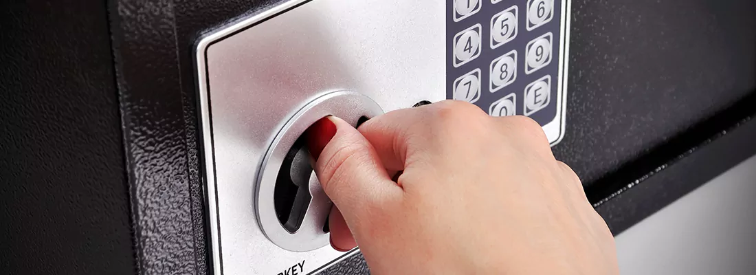 Safe Replacement in Hunters Creek, FL